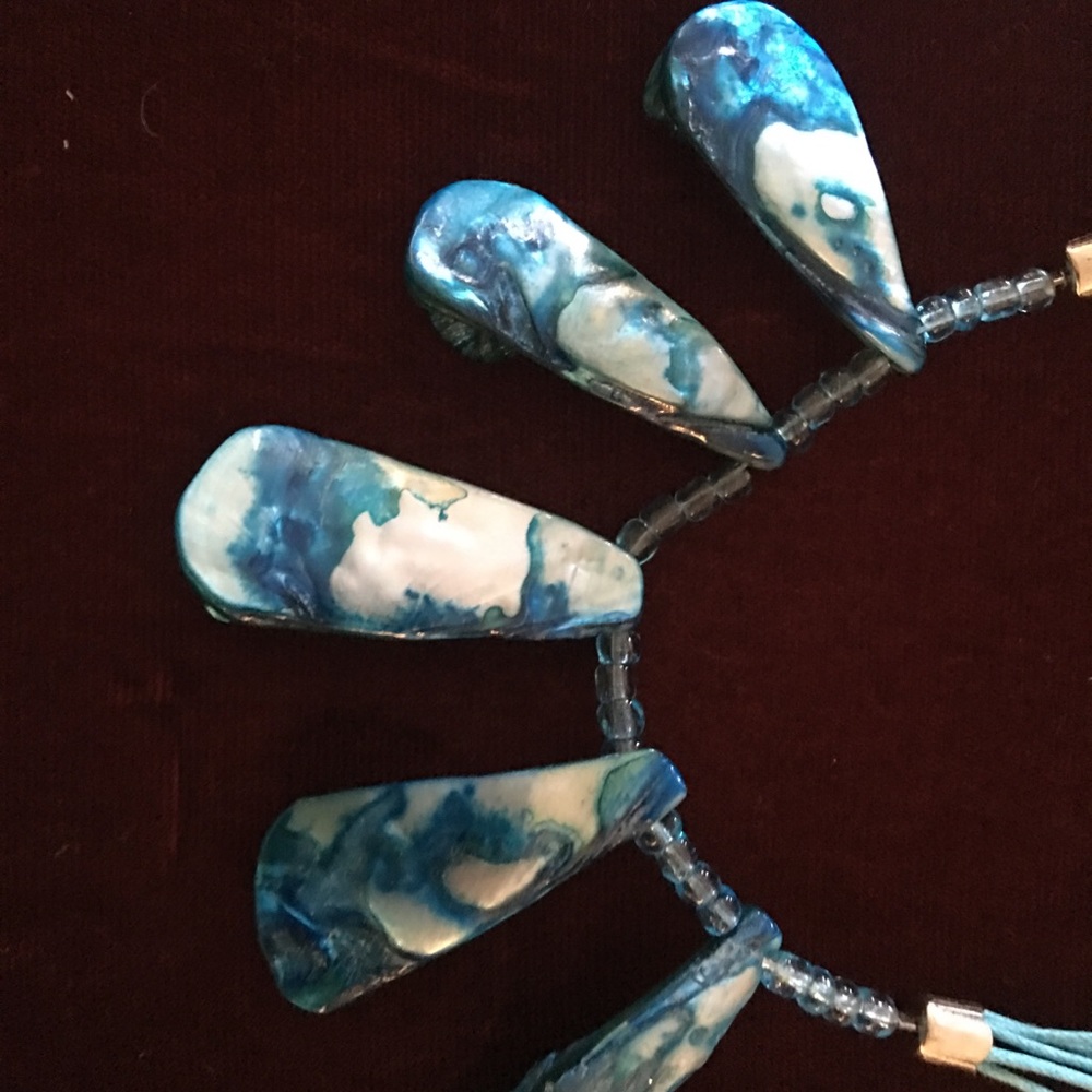 Blue Shell necklace - Picture 5 of 5